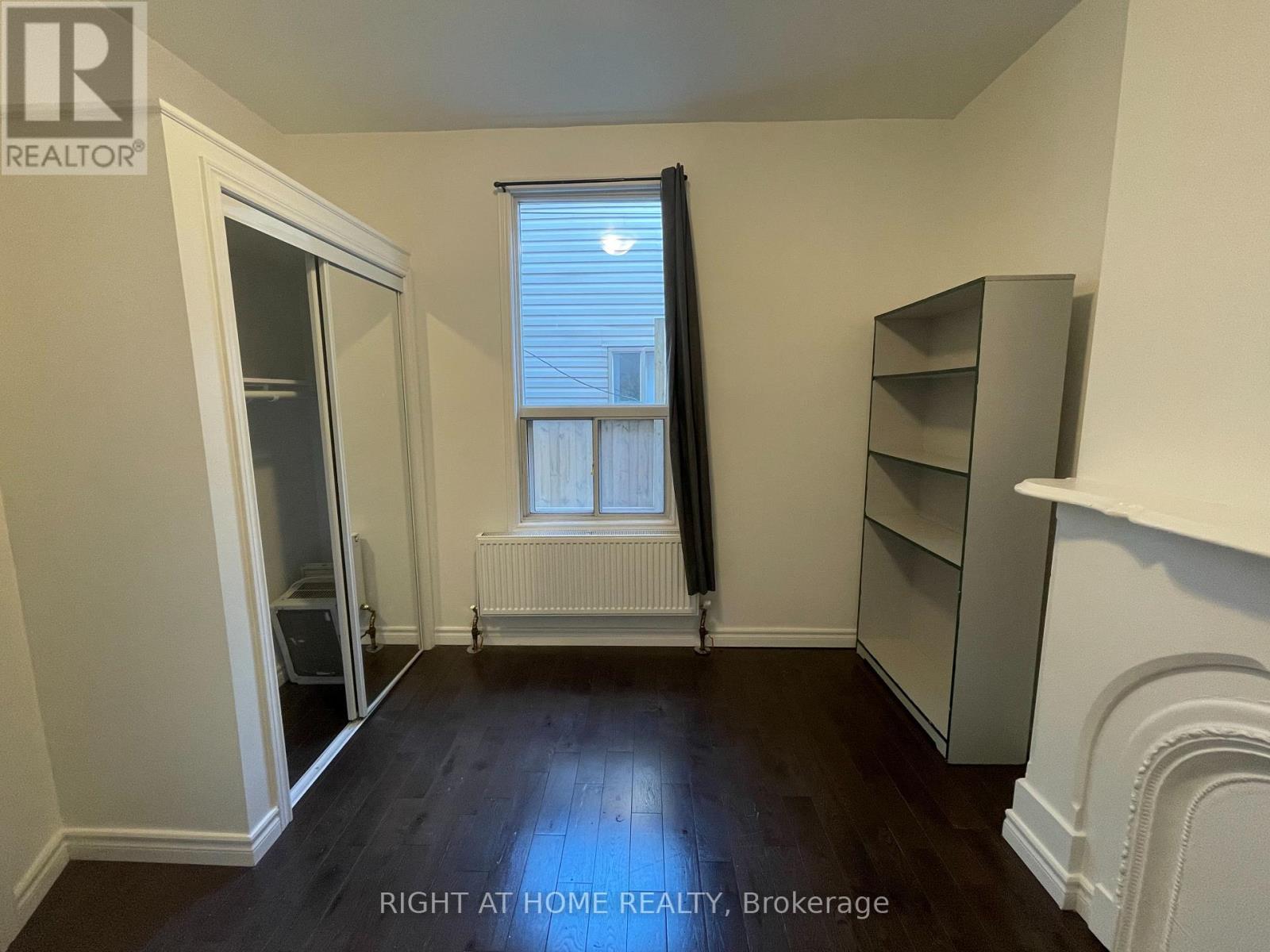 1 - 95 D'arcy Street, Toronto, Ontario  M5T 1J9 - Photo 11 - C12980402