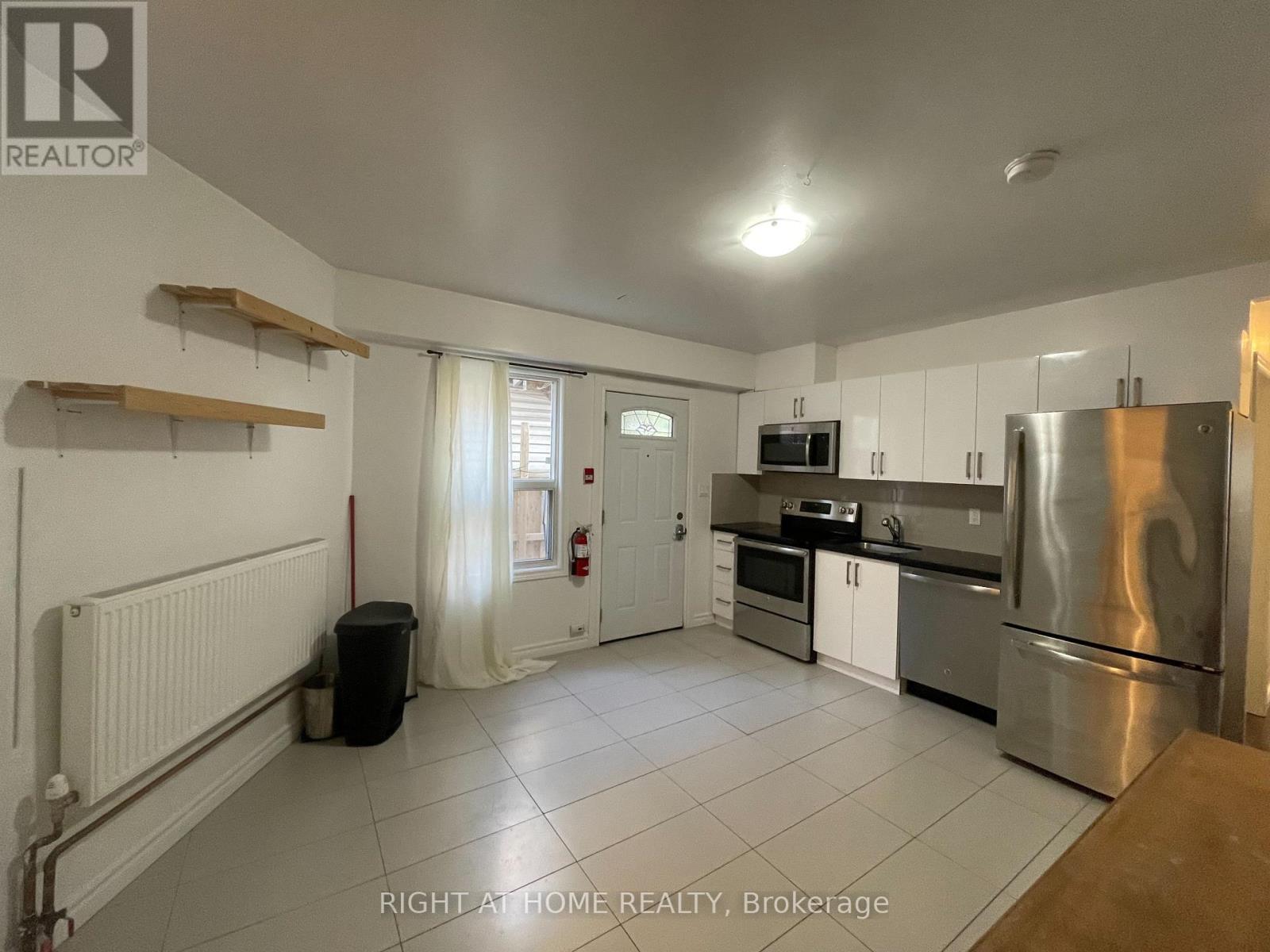 1 - 95 D'arcy Street, Toronto, Ontario  M5T 1J9 - Photo 2 - C12980402