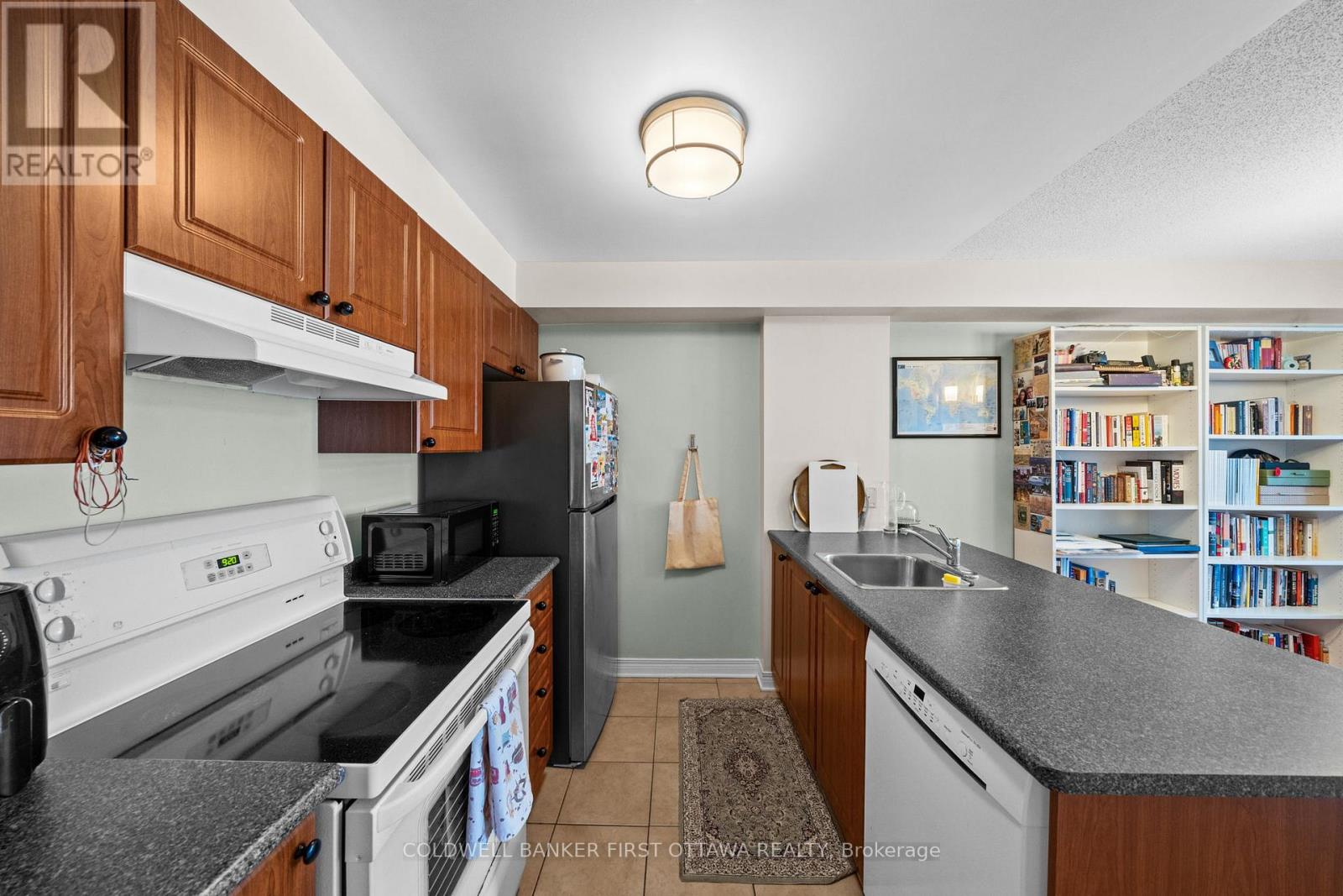 412 - 429 Somerset Street W, Ottawa, Ontario  K2P 2P5 - Photo 10 - X12980378