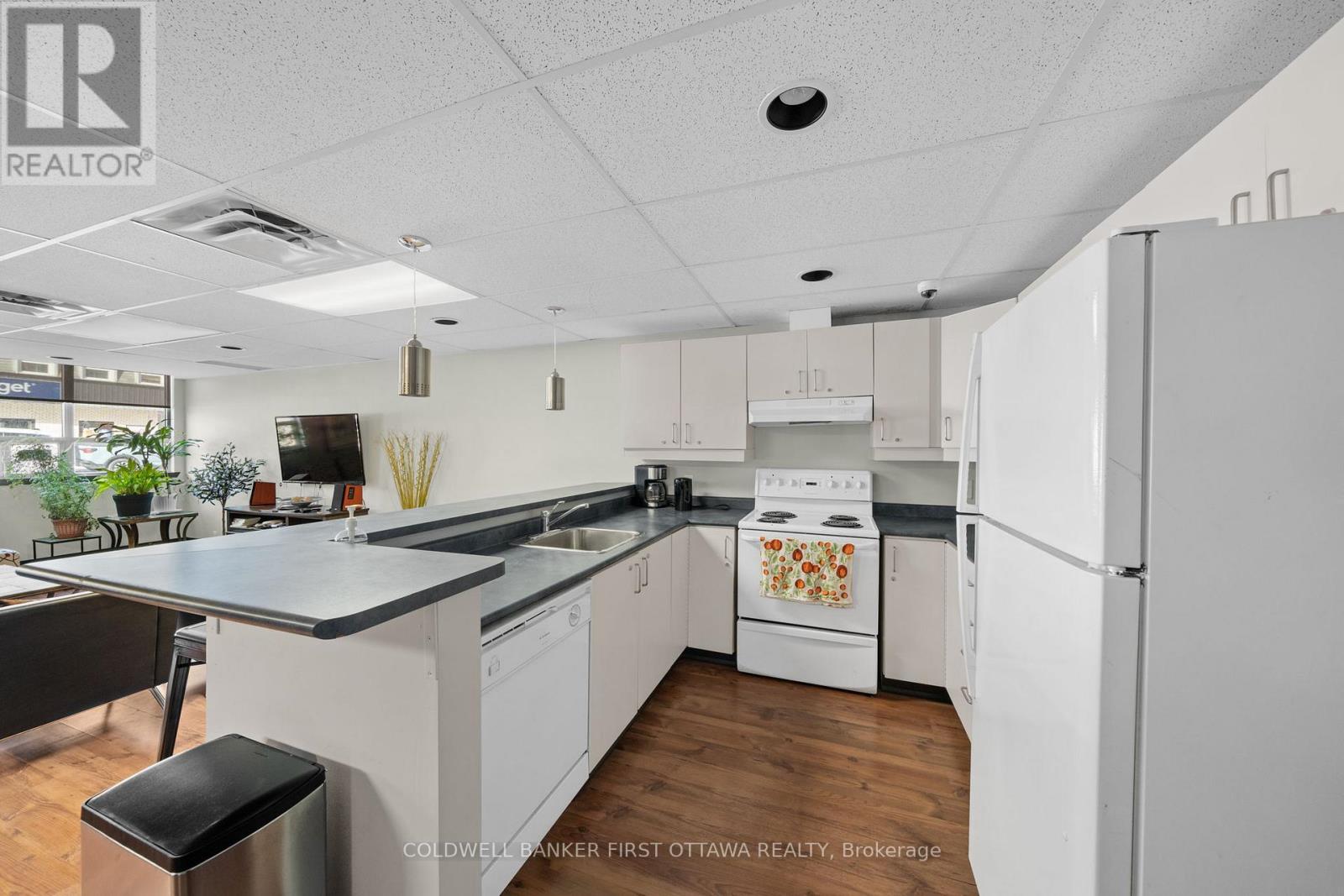 412 - 429 Somerset Street W, Ottawa, Ontario  K2P 2P5 - Photo 25 - X12980378