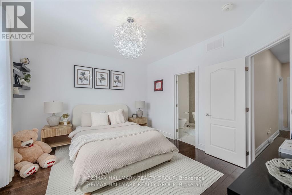 699 Ballycastle Crescent, Ottawa, Ontario  K1X 0A4 - Photo 36 - X12980382