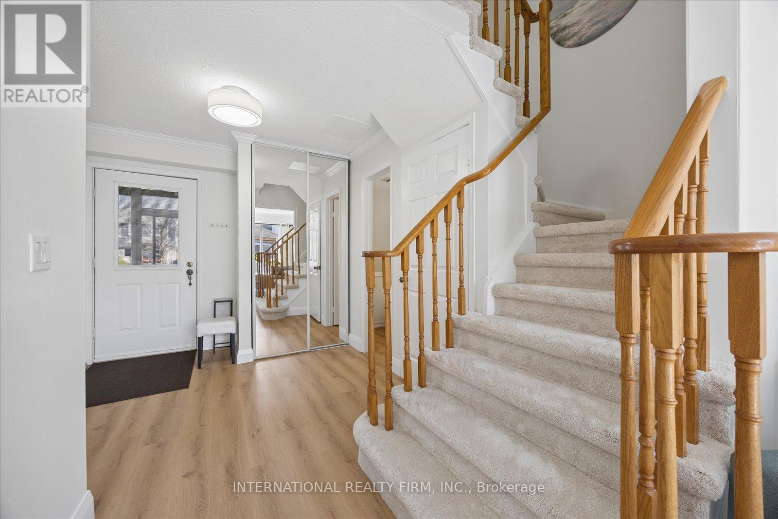 1472 Connery Crescent, Oshawa, Ontario  L1J 8E4 - Photo 6 - E12980398