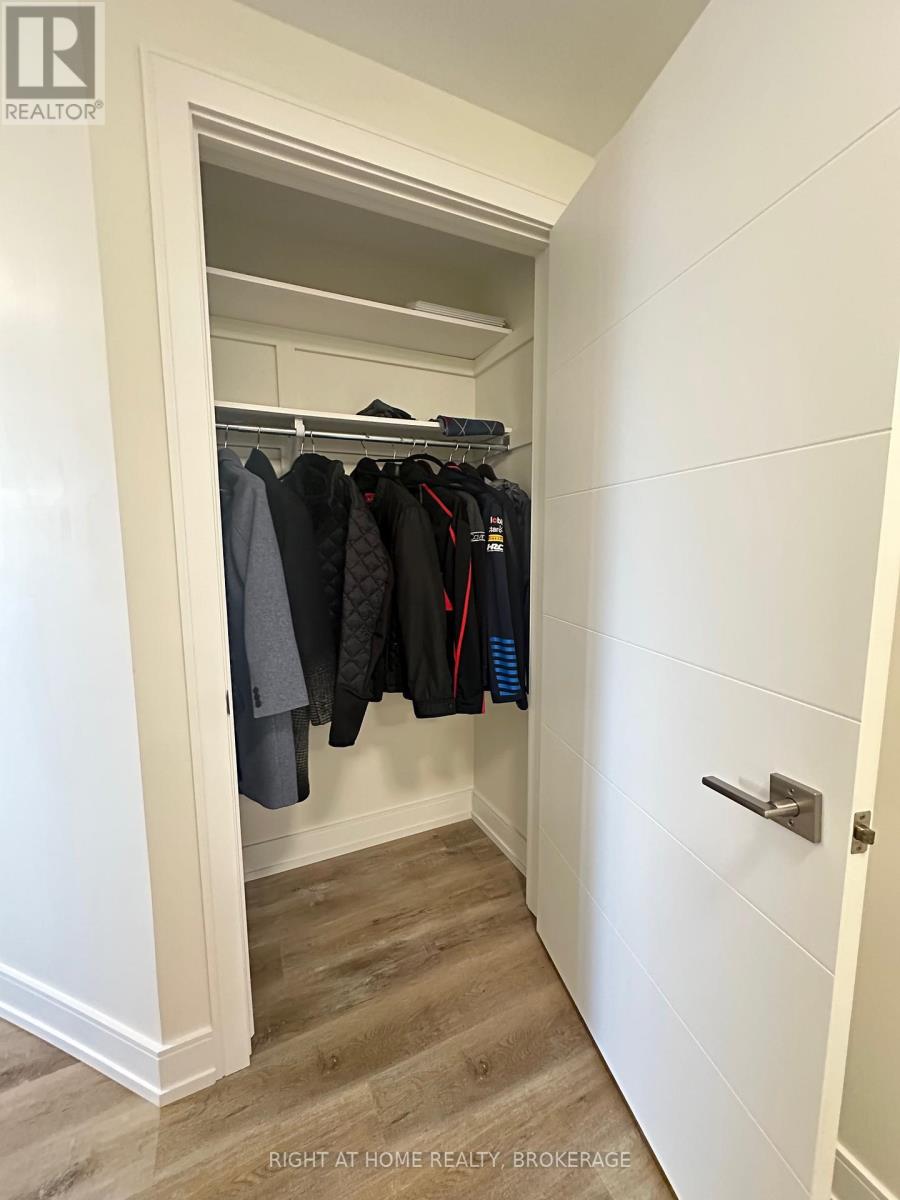 309 - 300b Fourth Avenue, St. Catharines, Ontario  L2S 0E6 - Photo 13 - X12980358