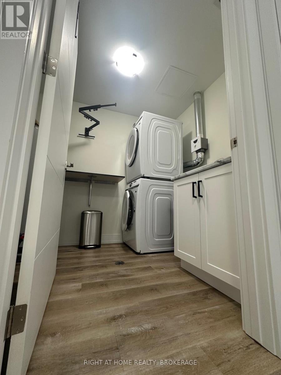 309 - 300b Fourth Avenue, St. Catharines, Ontario  L2S 0E6 - Photo 16 - X12980358