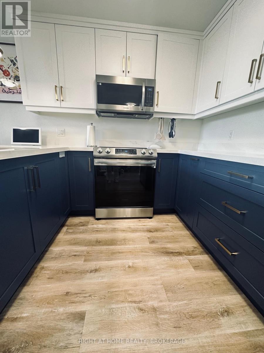 309 - 300b Fourth Avenue, St. Catharines, Ontario  L2S 0E6 - Photo 32 - X12980358