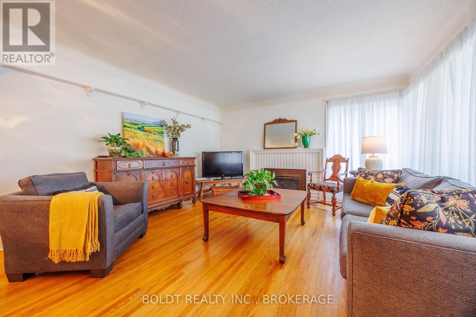 6 MOUNTAINVIEW DRIVE, St. Catharines, Ontario