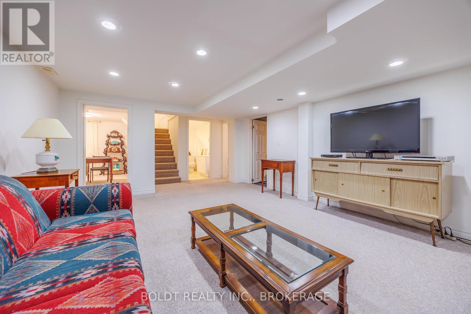 6 Mountainview Drive, St. Catharines, Ontario  L2T 3H4 - Photo 21 - X12980394