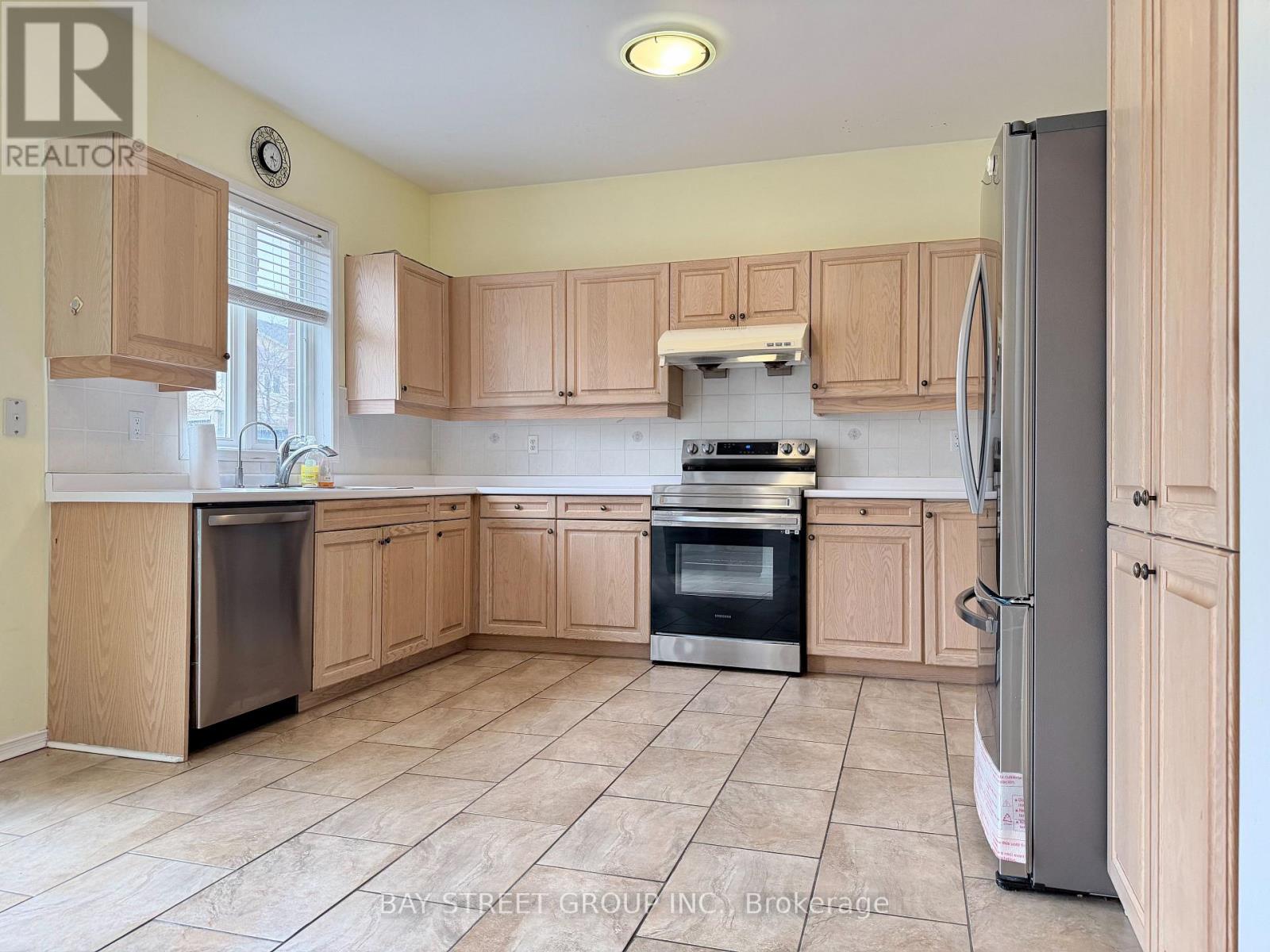 348 Shirley Drive, Richmond Hill, Ontario  L4S 2N4 - Photo 15 - N12960522