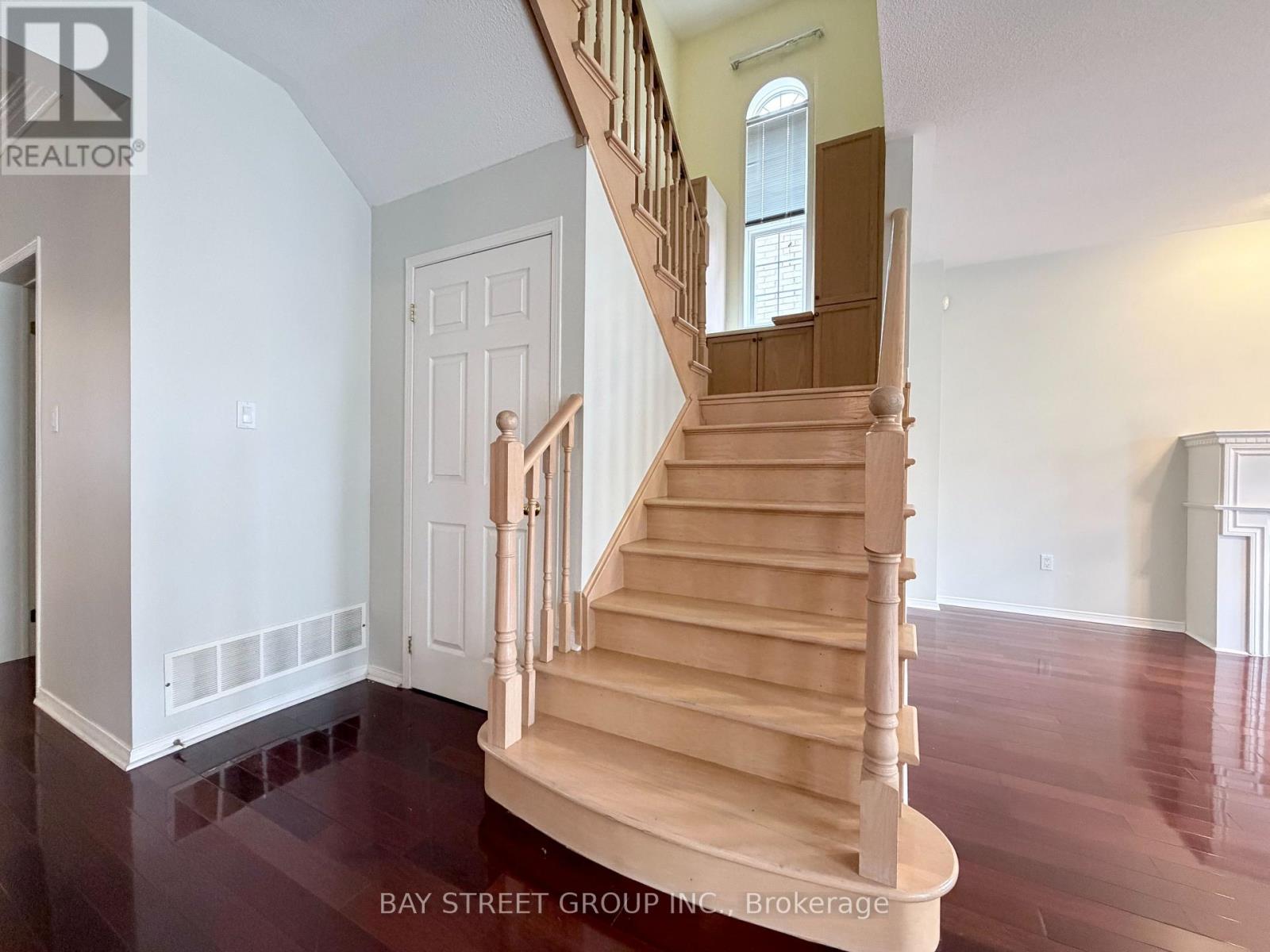 348 Shirley Drive, Richmond Hill, Ontario  L4S 2N4 - Photo 10 - N12960522