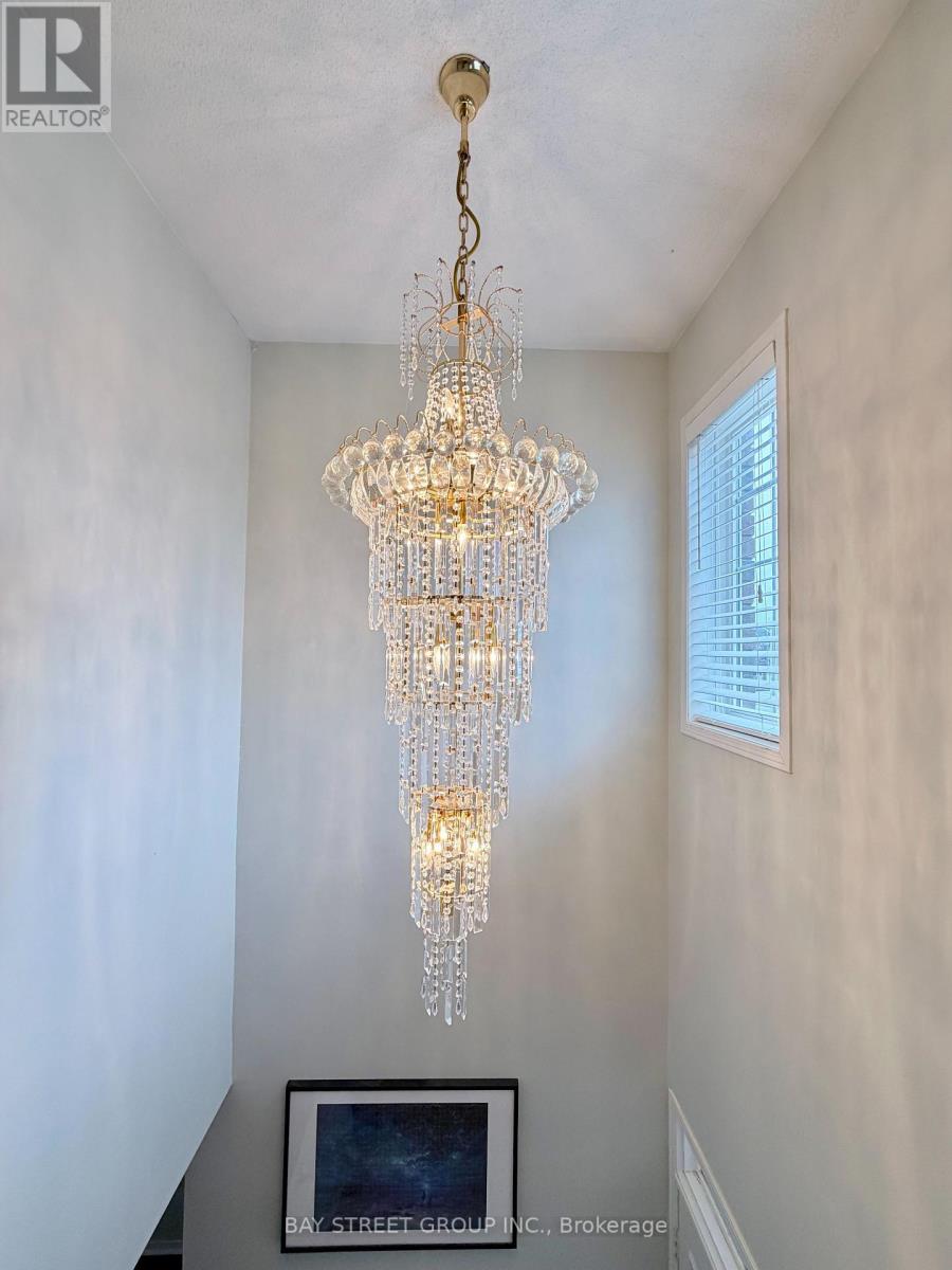 348 Shirley Drive, Richmond Hill, Ontario  L4S 2N4 - Photo 16 - N12960522