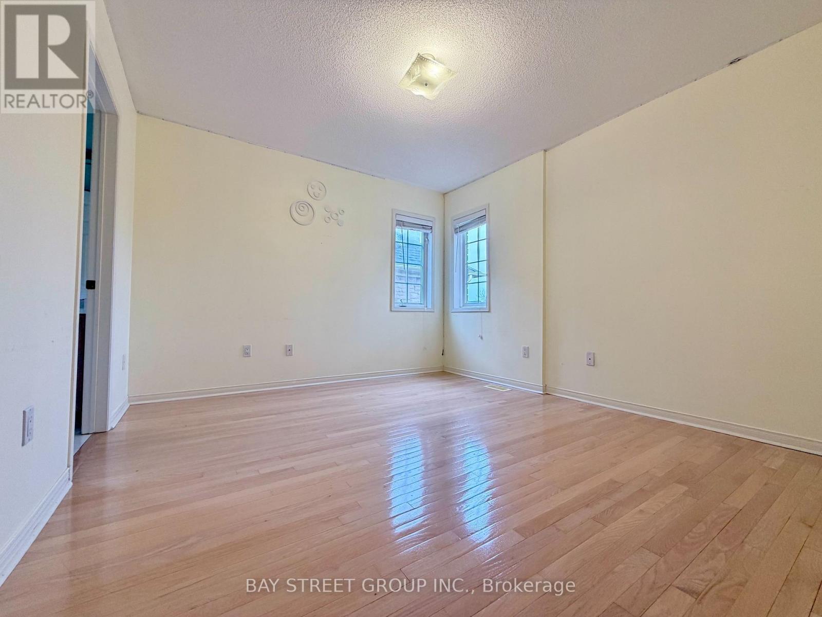 348 Shirley Drive, Richmond Hill, Ontario  L4S 2N4 - Photo 23 - N12960522