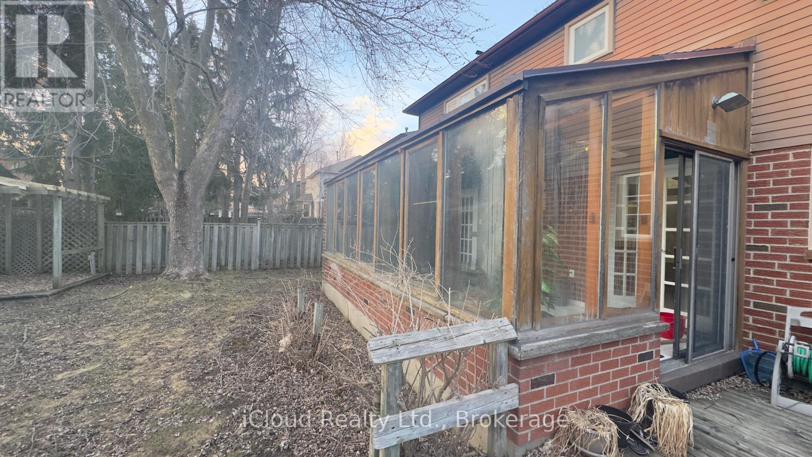 14 Mintleaf Gate, Markham, Ontario  L3P 5X4 - Photo 5 - N12980380