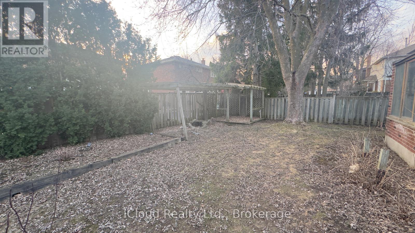 14 Mintleaf Gate, Markham, Ontario  L3P 5X4 - Photo 6 - N12980380