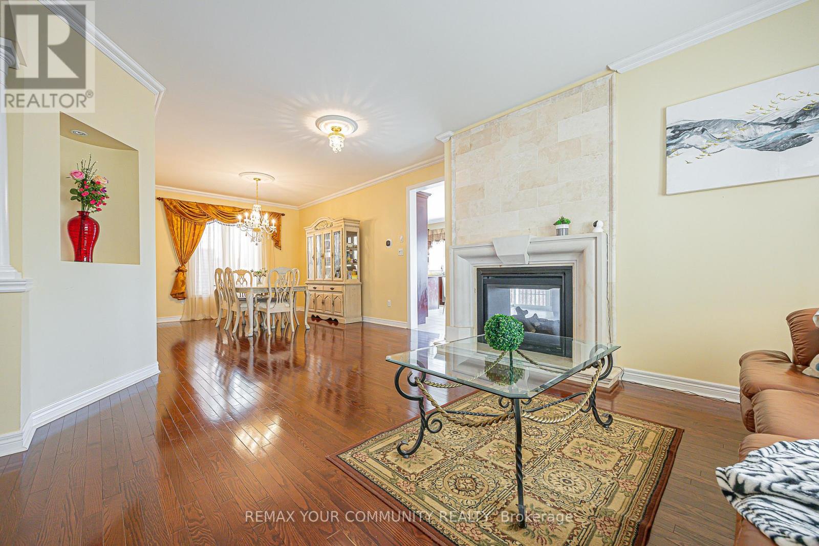 193 Maurier Boulevard, Vaughan, Ontario  L6A 0V2 - Photo 5 - N12980392