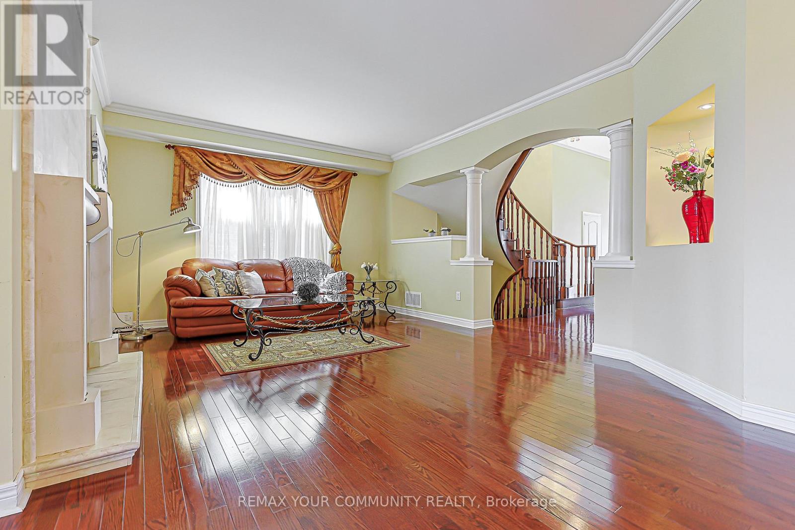 193 Maurier Boulevard, Vaughan, Ontario  L6A 0V2 - Photo 7 - N12980392