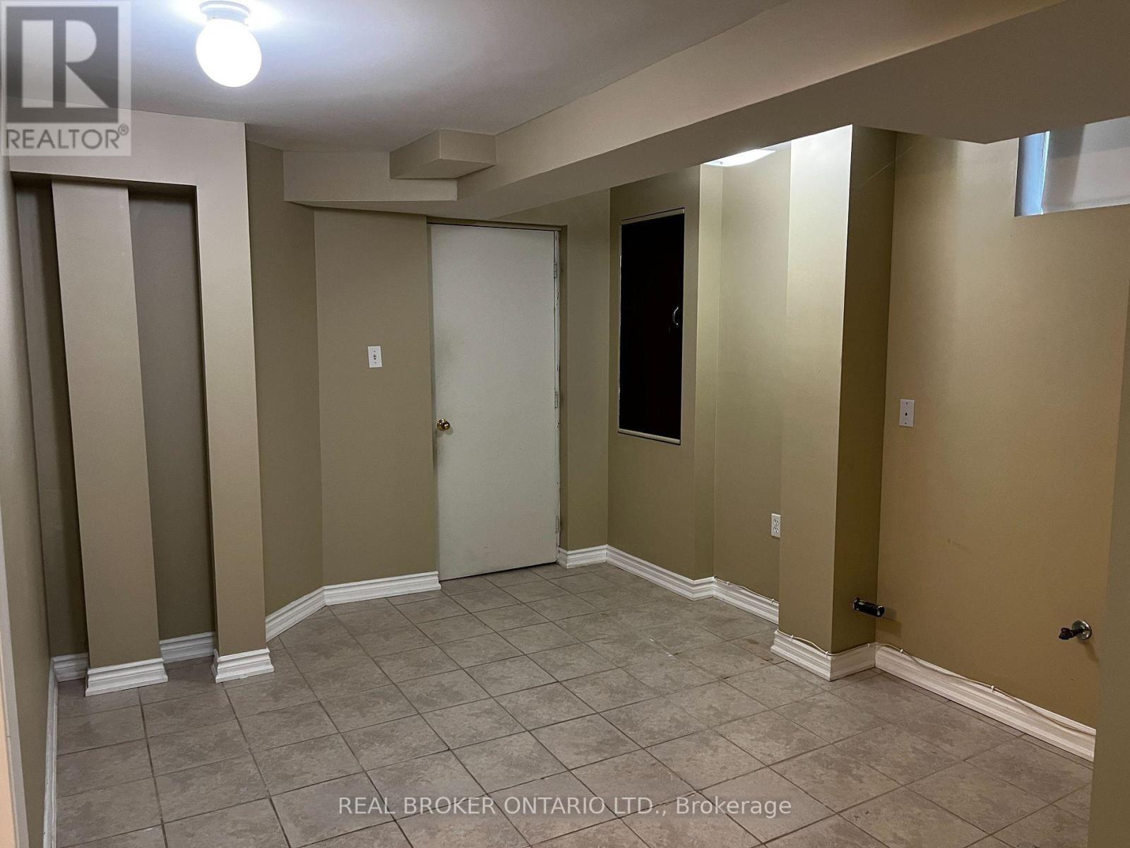 7315 Lowville Heights, Mississauga (Lisgar), Ontario  L5N 8L4 - Photo 10 - W12980374