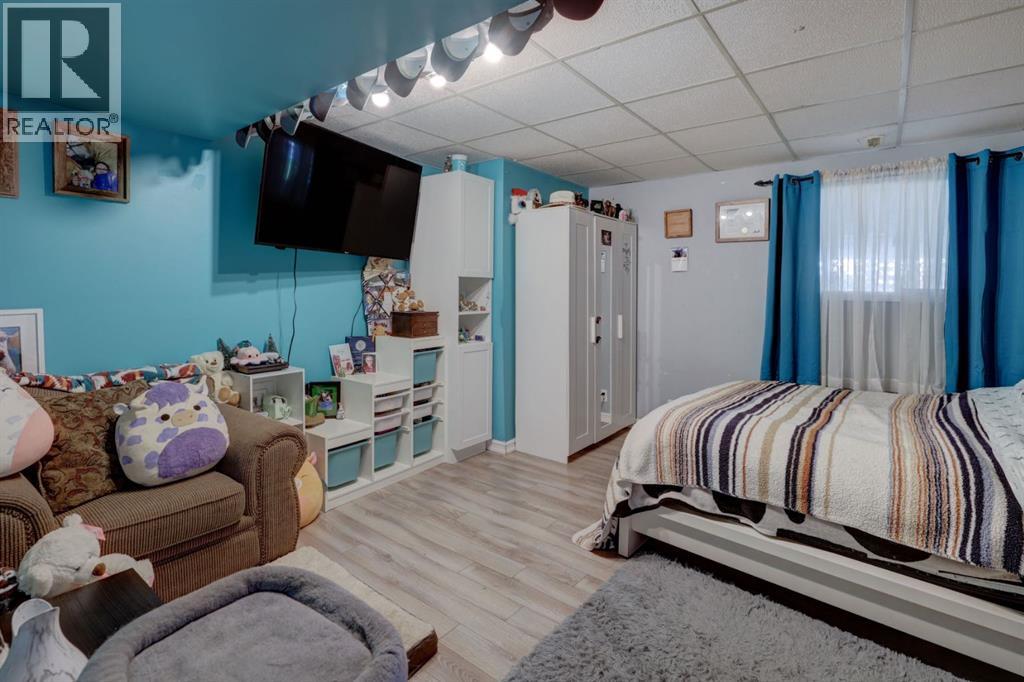 426 9 Street, Beiseker, Alberta  T0M 0G0 - Photo 34 - A2278164