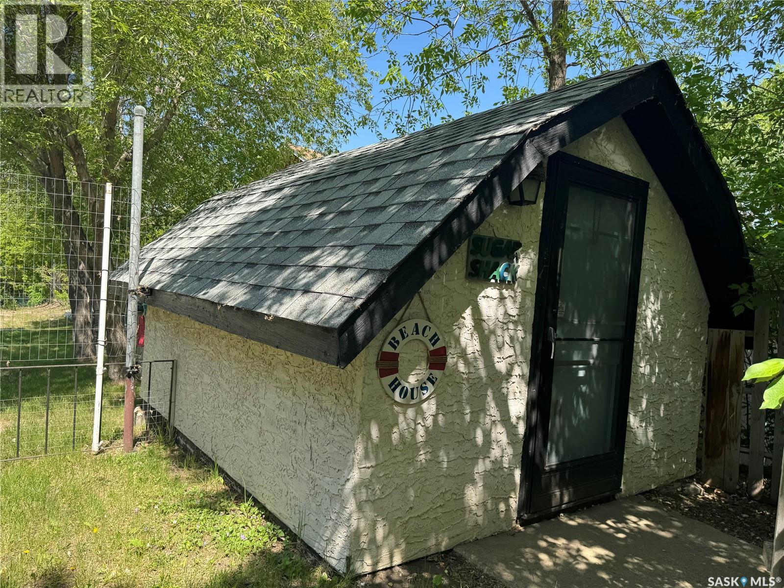 580 Nicoll Avenue, Regina Beach, Saskatchewan  S0G 4C0 - Photo 21 - SK032424