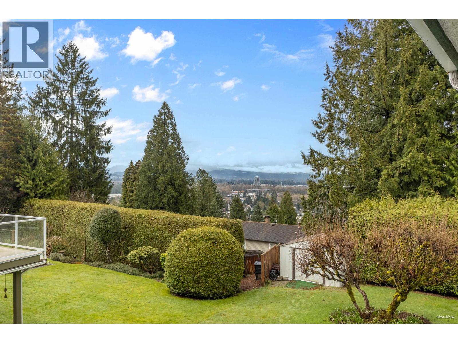 2992 Lazy A Street, Coquitlam, British Columbia  V3C 3N7 - Photo 36 - R3109450