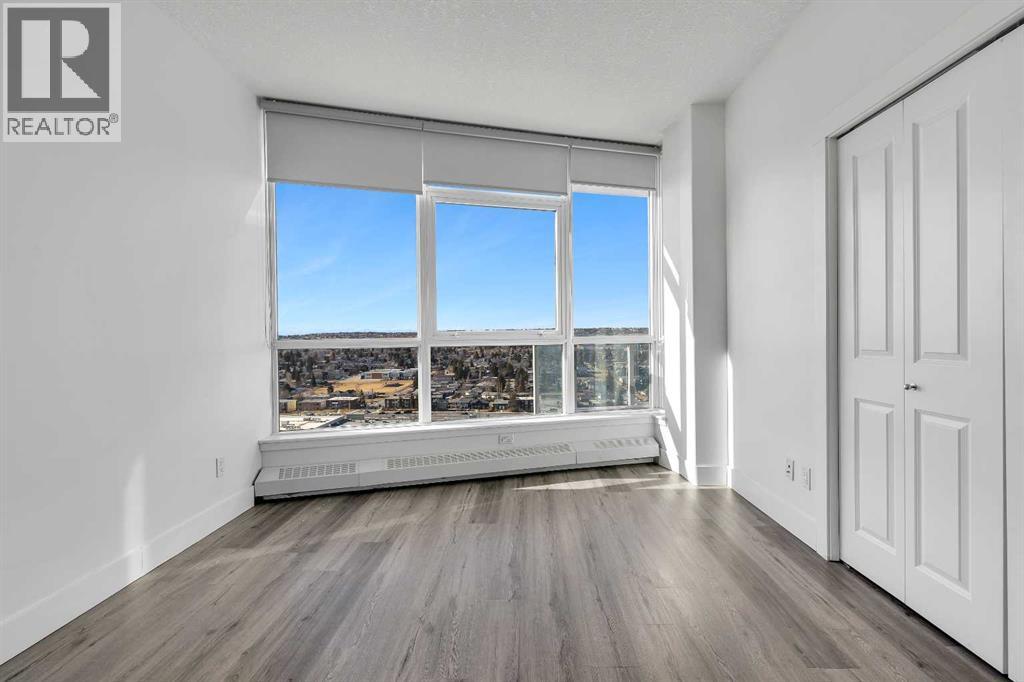 2004, 77 Spruce Place Sw, Calgary, Alberta  T3C 3X6 - Photo 26 - A2286192