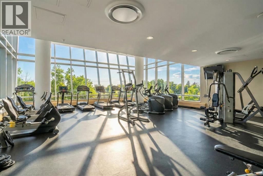 2004, 77 Spruce Place Sw, Calgary, Alberta  T3C 3X6 - Photo 35 - A2286192