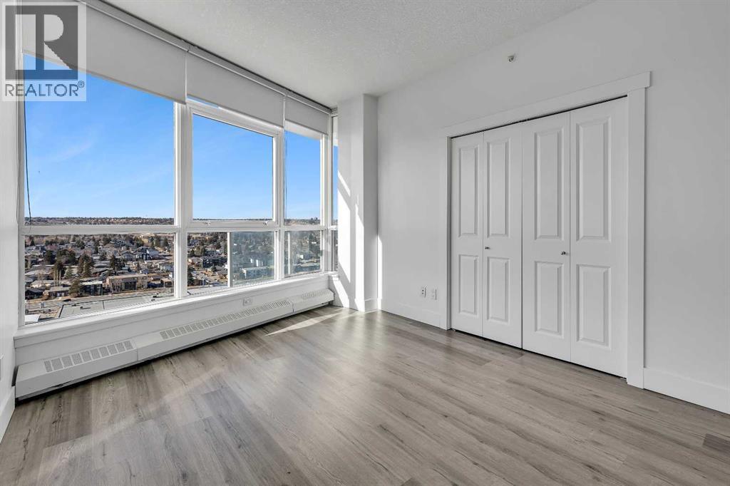 2004, 77 Spruce Place Sw, Calgary, Alberta  T3C 3X6 - Photo 28 - A2286192