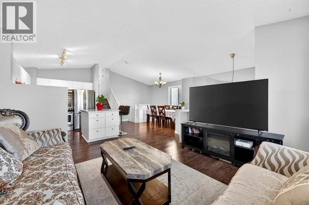 312 Martin Crossing Way Ne, Calgary, Alberta  T3J 3T2 - Photo 7 - A2287353