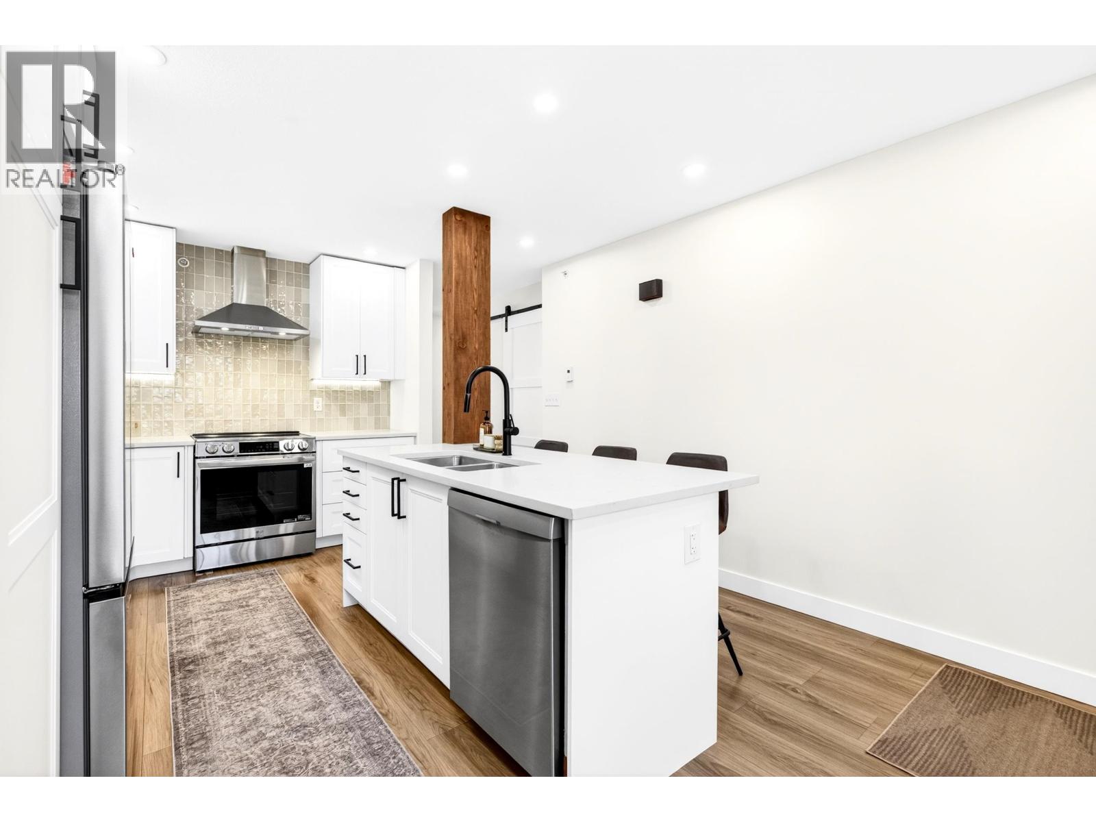 8 19270 119 Avenue, Pitt Meadows, British Columbia  V3Y 2J8 - Photo 5 - R3109505