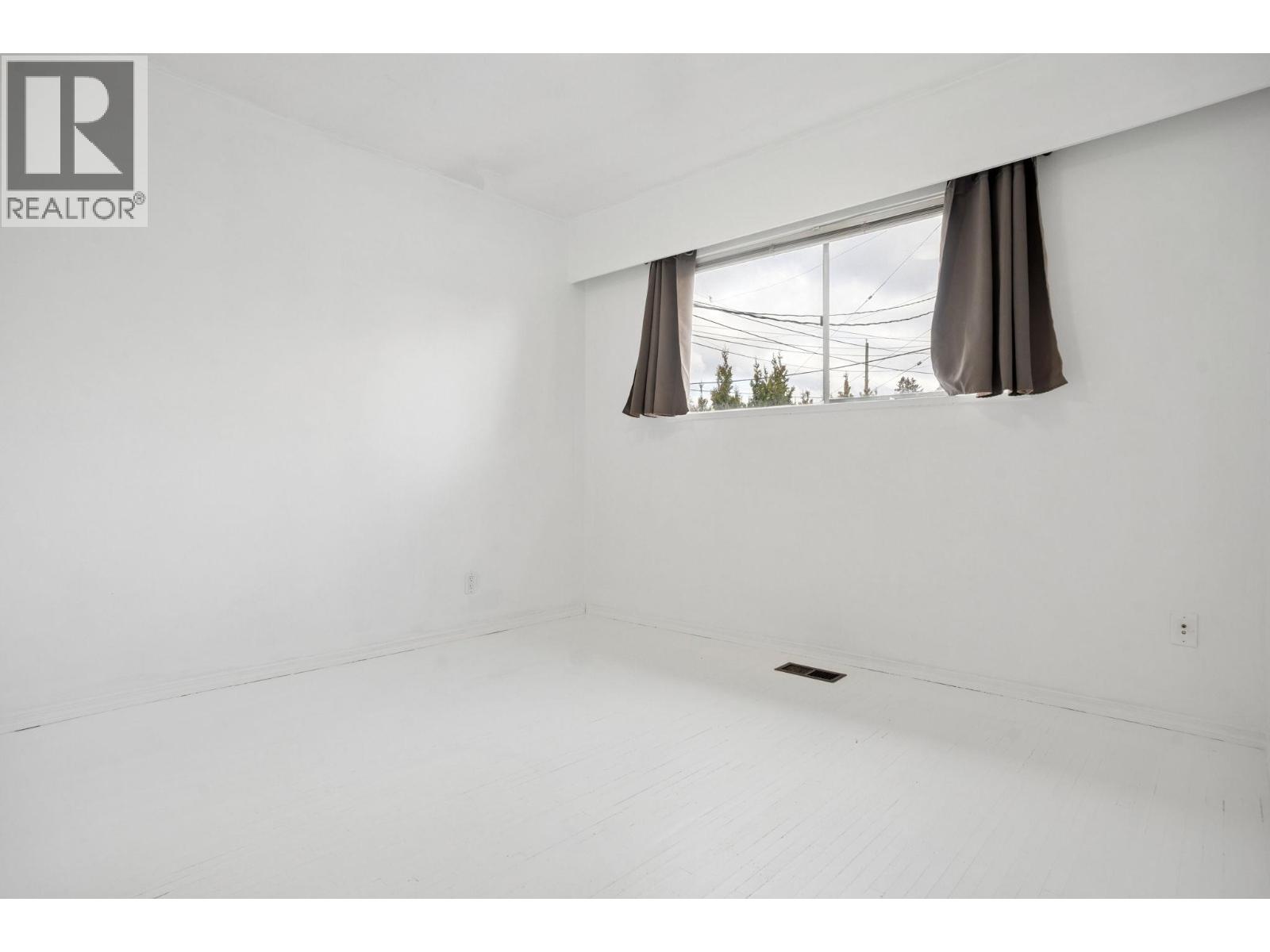 585 W 65th Avenue, Vancouver, British Columbia V6P 2P6 - Photo 11 - R3107338