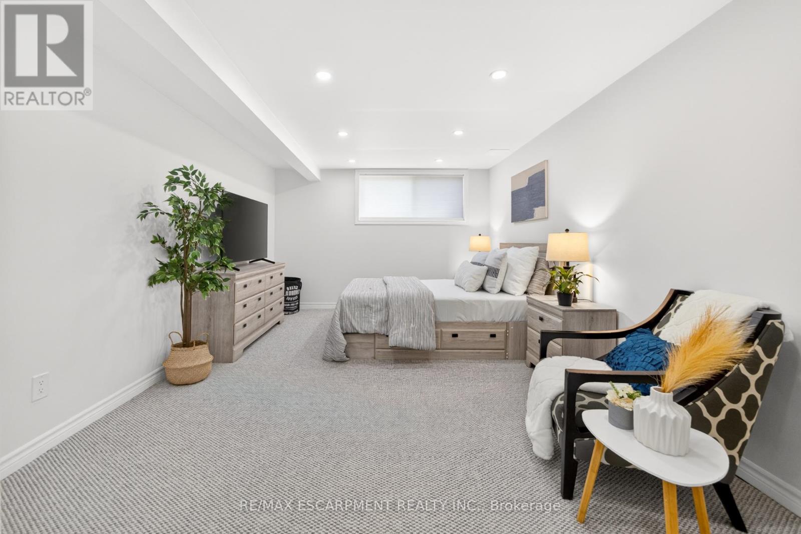 28 Golden Orchard Drive, Hamilton (Gourley), Ontario  L9H 4Z8 - Photo 26 - X12980372