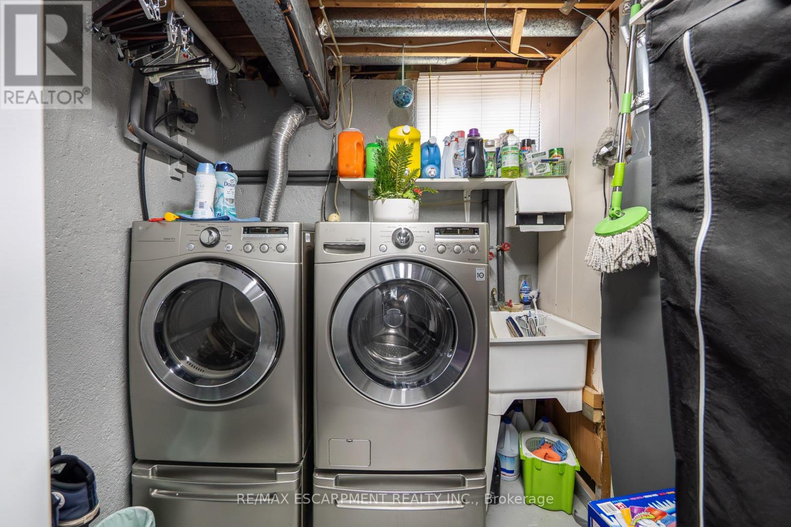 28 Golden Orchard Drive, Hamilton (Gourley), Ontario  L9H 4Z8 - Photo 31 - X12980372