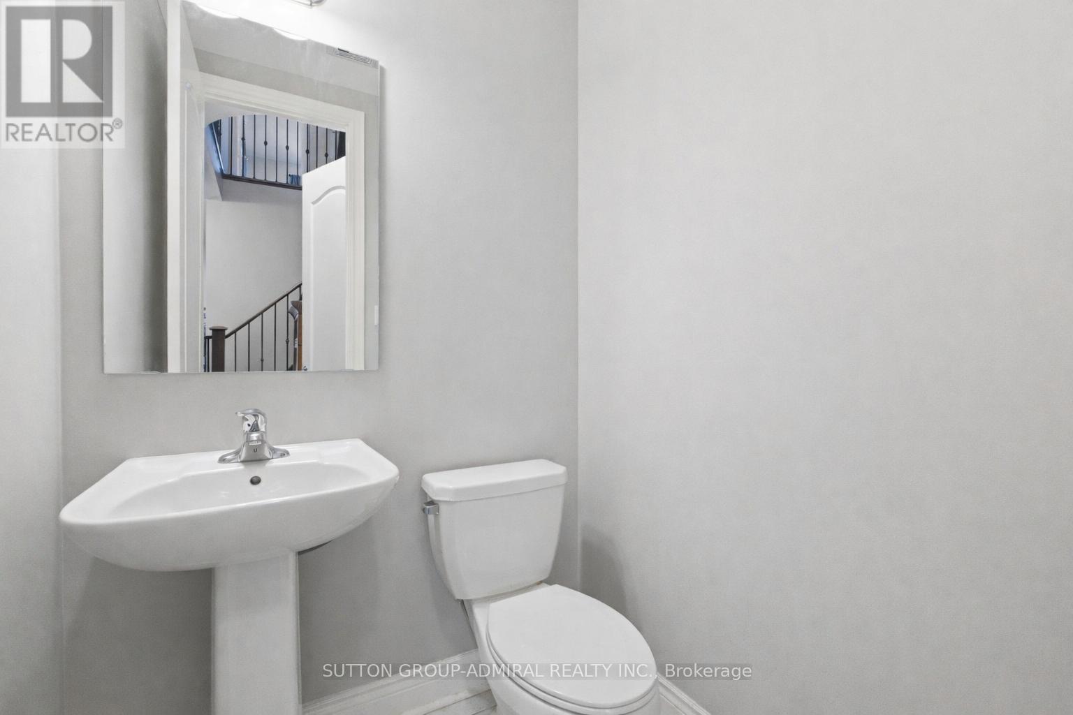 1 Citrine Drive, Bradford West Gwillimbury, Ontario  L3Z 0T5 - Photo 10 - N12946216