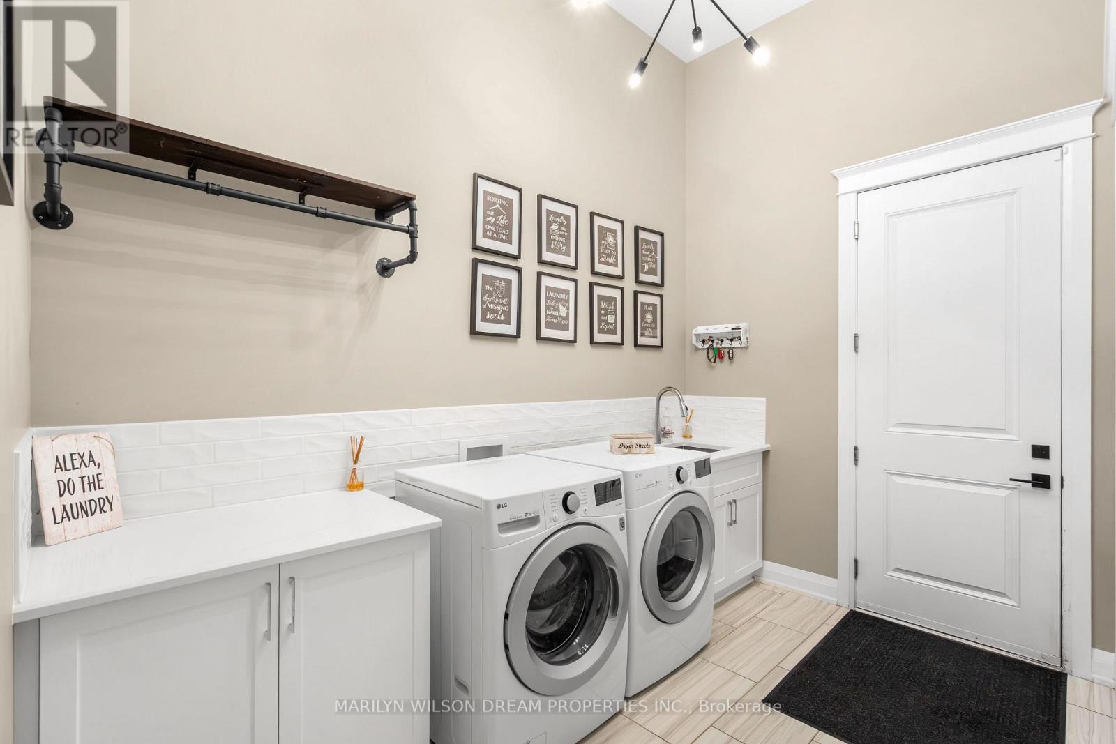 324 Hedley Way, Ottawa, Ontario  K2W 0E4 - Photo 35 - X12948004