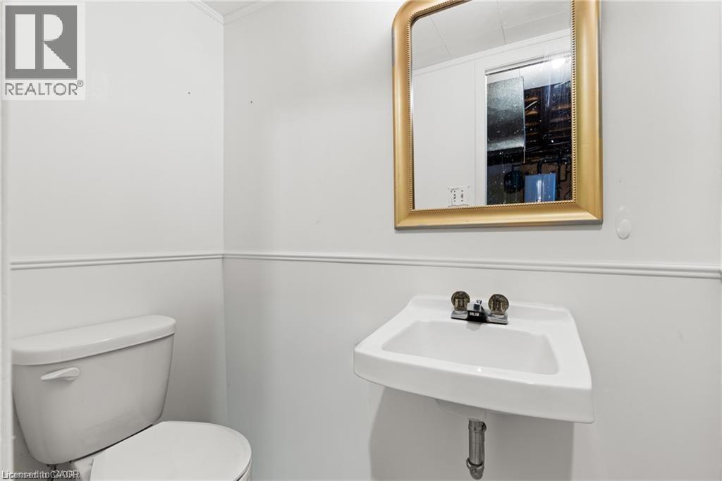 4 Mountview Avenue, Grimsby, Ontario  L3M 1V5 - Photo 10 - 40819098