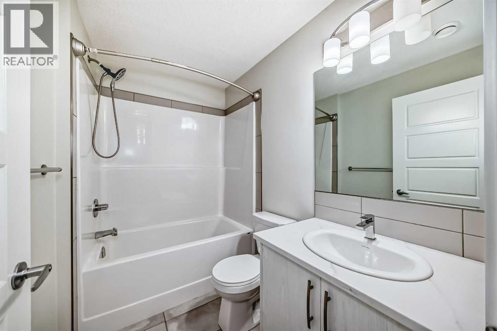 152 Cranbrook Square Se, Calgary, Alberta  T3M 3E3 - Photo 32 - A2289605