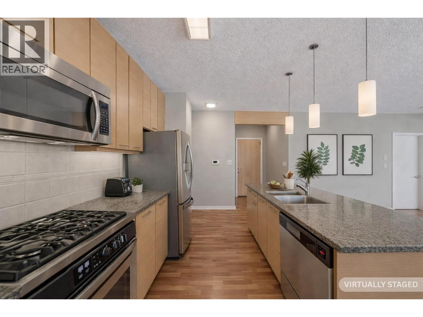 510 530 Raven Woods Drive, North Vancouver, British Columbia  V7G 2T5 - Photo 7 - R3109642