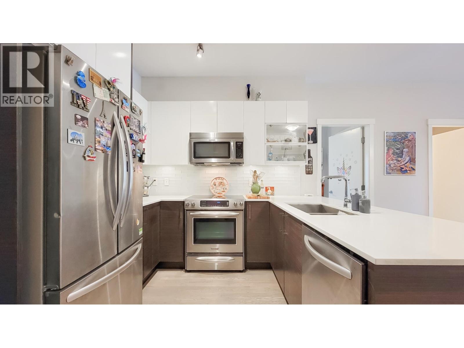 204 2267 Pitt River Road, Port Coquitlam, British Columbia V3C 1R7 - Photo 5 - R3109246