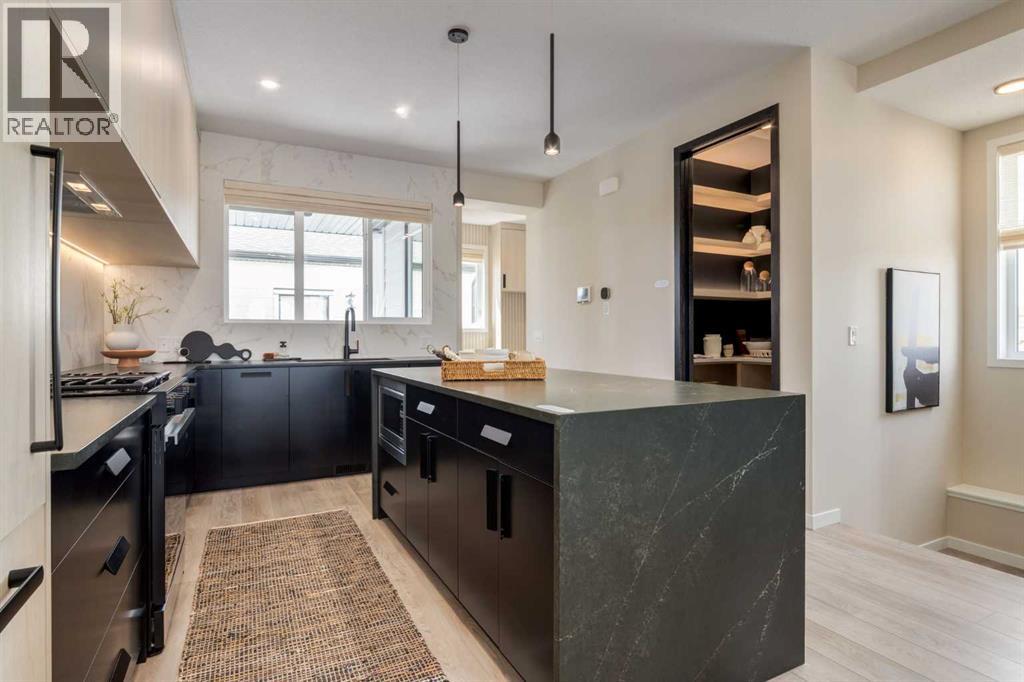 75 Bluerock Terrace Sw, Calgary, Alberta  T2Y 0Y3 - Photo 15 - A2279221