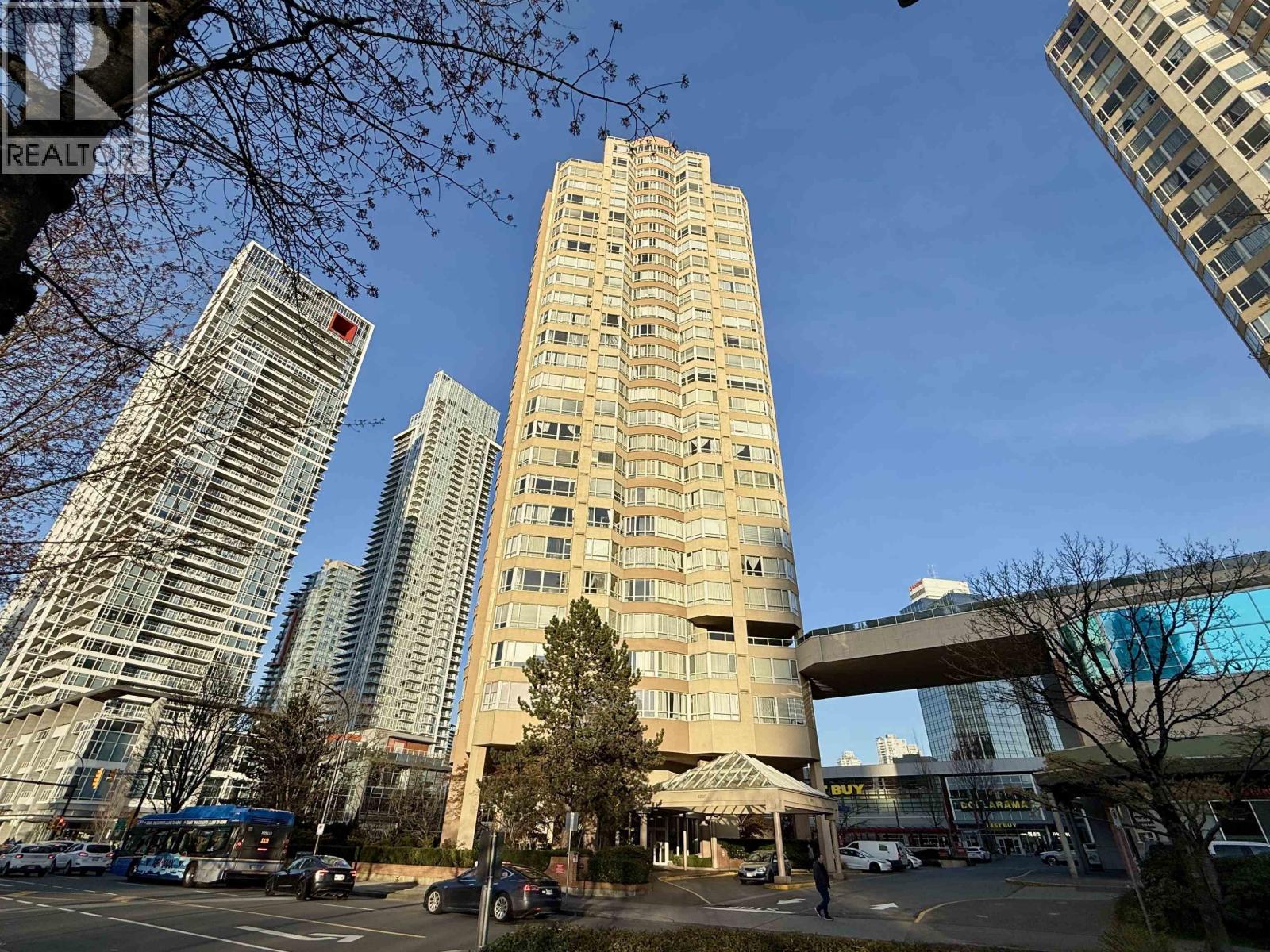 1806 6220 MCKAY AVENUE, Burnaby, British Columbia