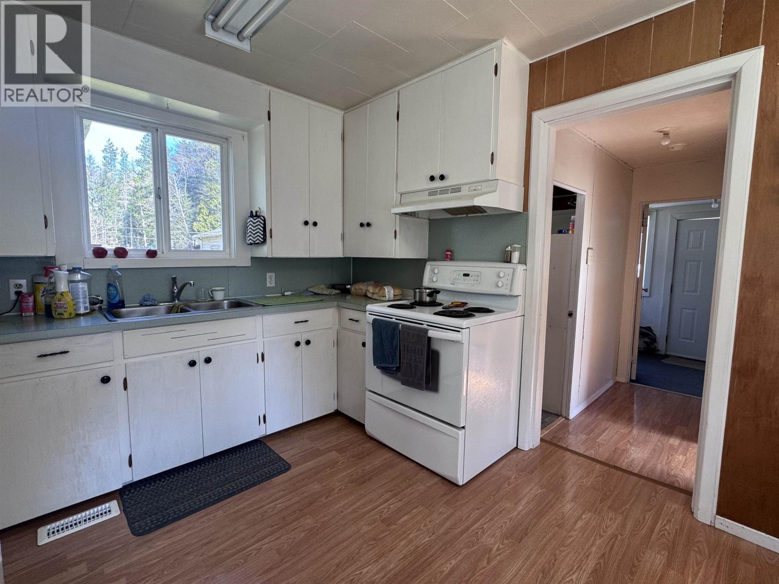 4918 Graham Avenue, Terrace, British Columbia  V8G 1B2 - Photo 8 - R3109657