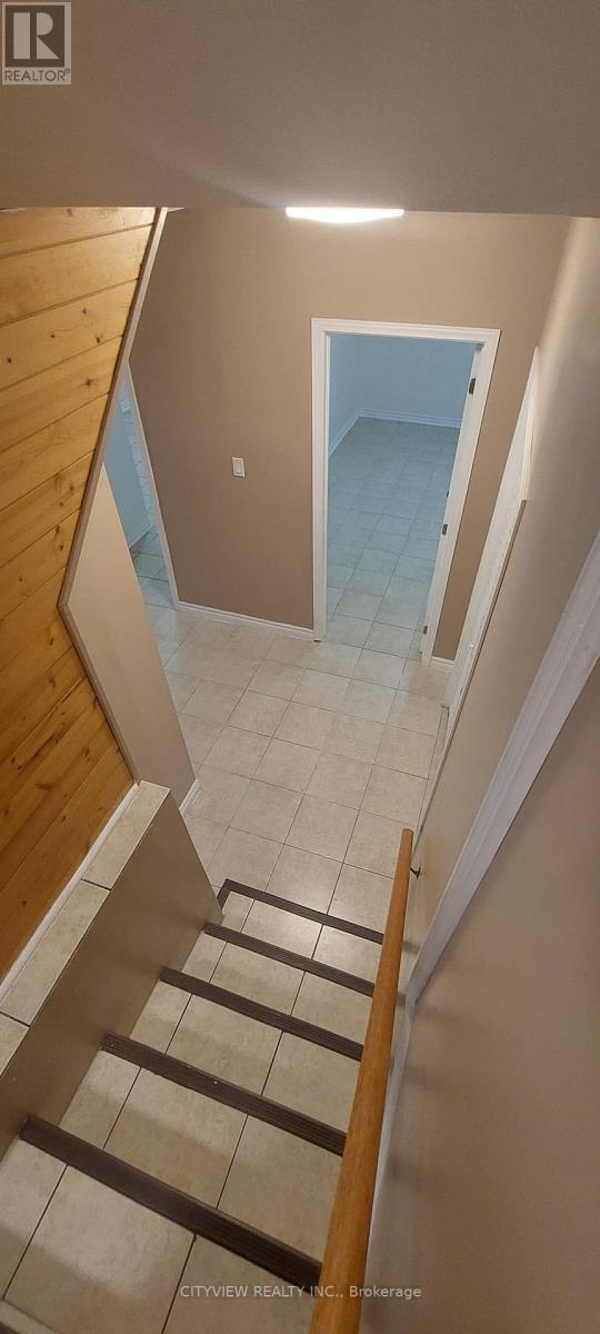 28 Foxacre Row, Brampton, Ontario  L6V 3P5 - Photo 32 - W12980422