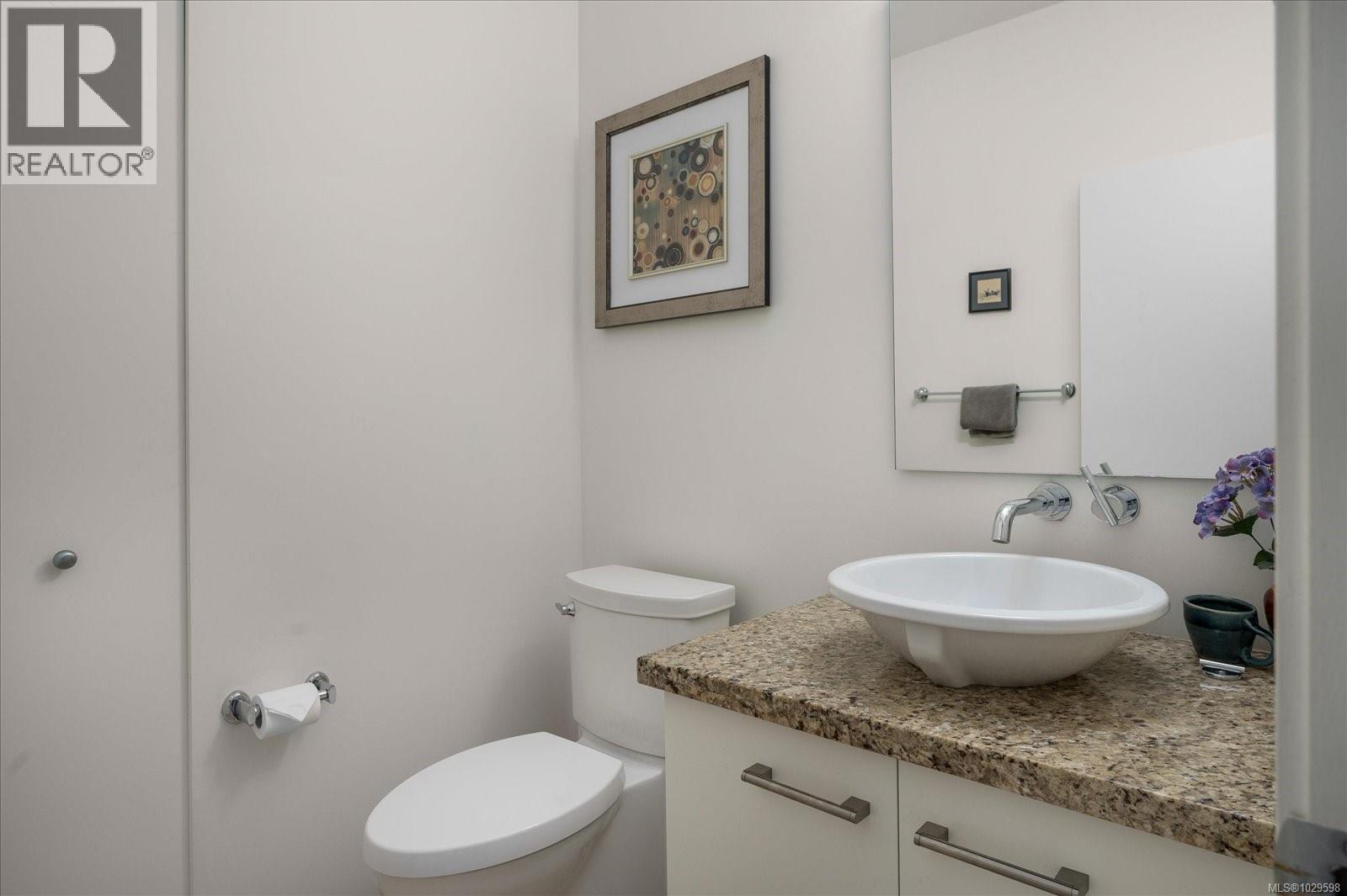 Th10 38 Front St, Nanaimo, British Columbia  V9R 0B8 - Photo 15 - 1029598