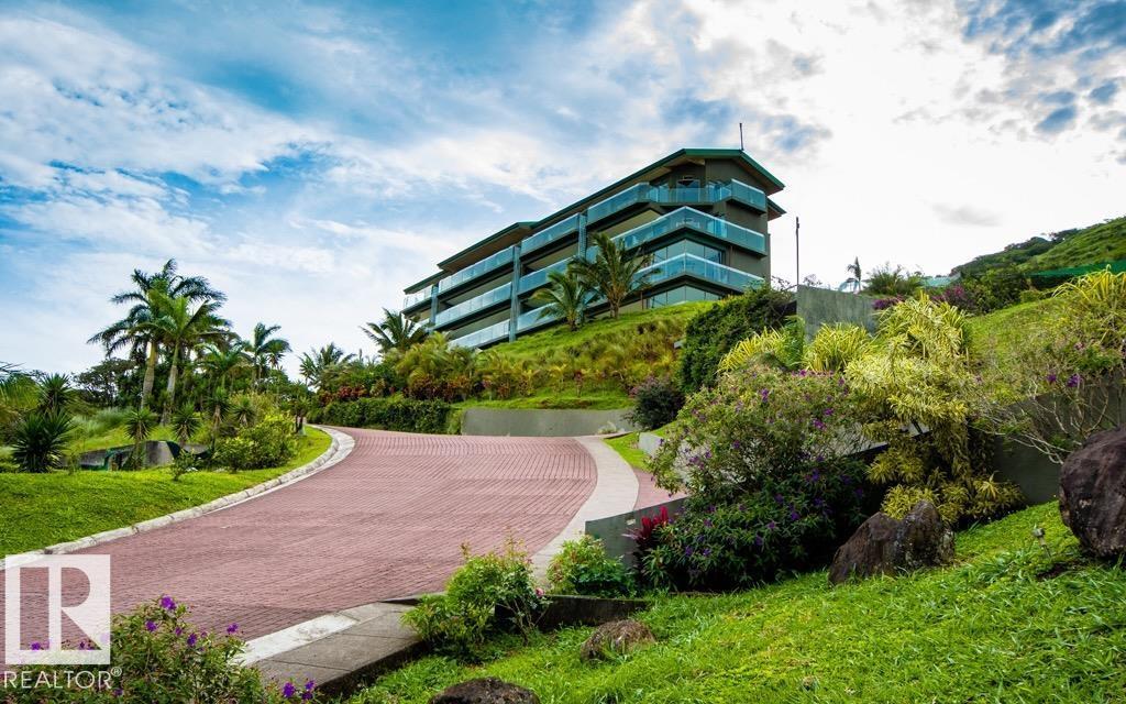 12-2-1-4 Lake Arenal Condominums