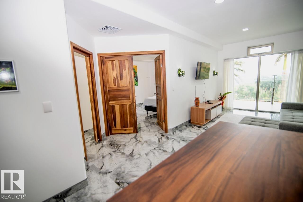 12-2-1-4 Lake Arenal Condominums