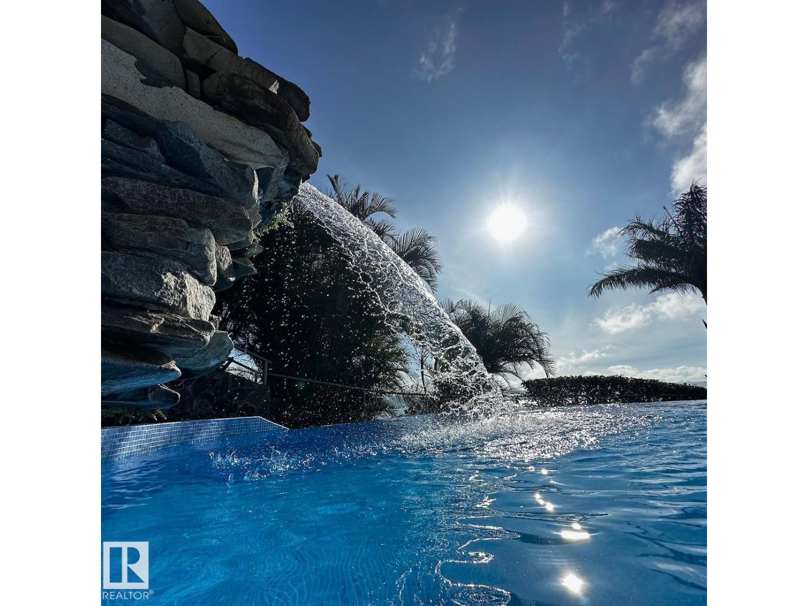 12-2-1-4 Lake Arenal Condominums