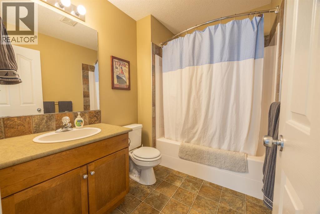 102, 720 Willowbrook Road NW, Airdrie, Alberta  T4B 2Y9 - Photo 22 - A2295006