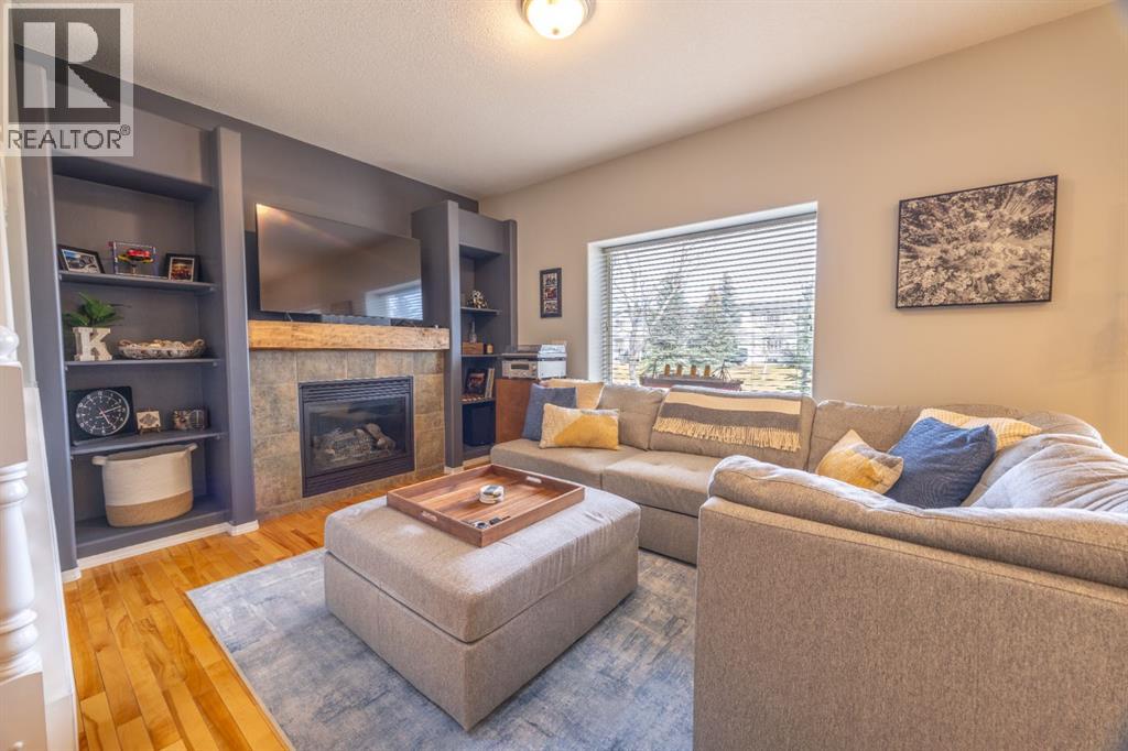 102, 720 Willowbrook Road NW, Airdrie, Alberta  T4B 2Y9 - Photo 4 - A2295006