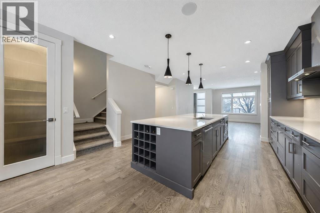 1514 33 Avenue SW, Calgary, Alberta  T2T 1Y3 - Photo 3 - A2297054