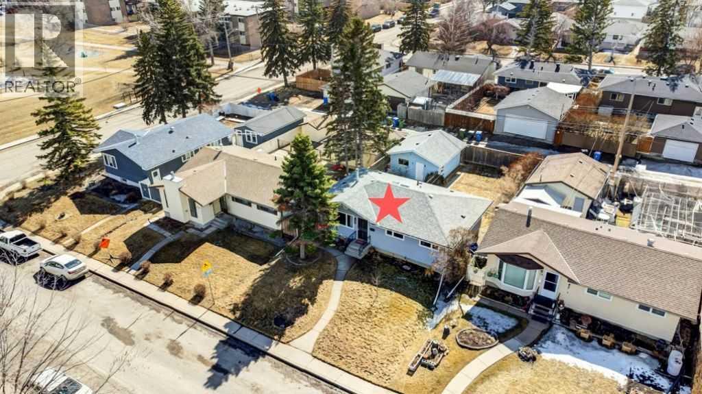 81 Healy Drive SW, Calgary, Alberta  T2V 2Z8 - Photo 33 - A2295637