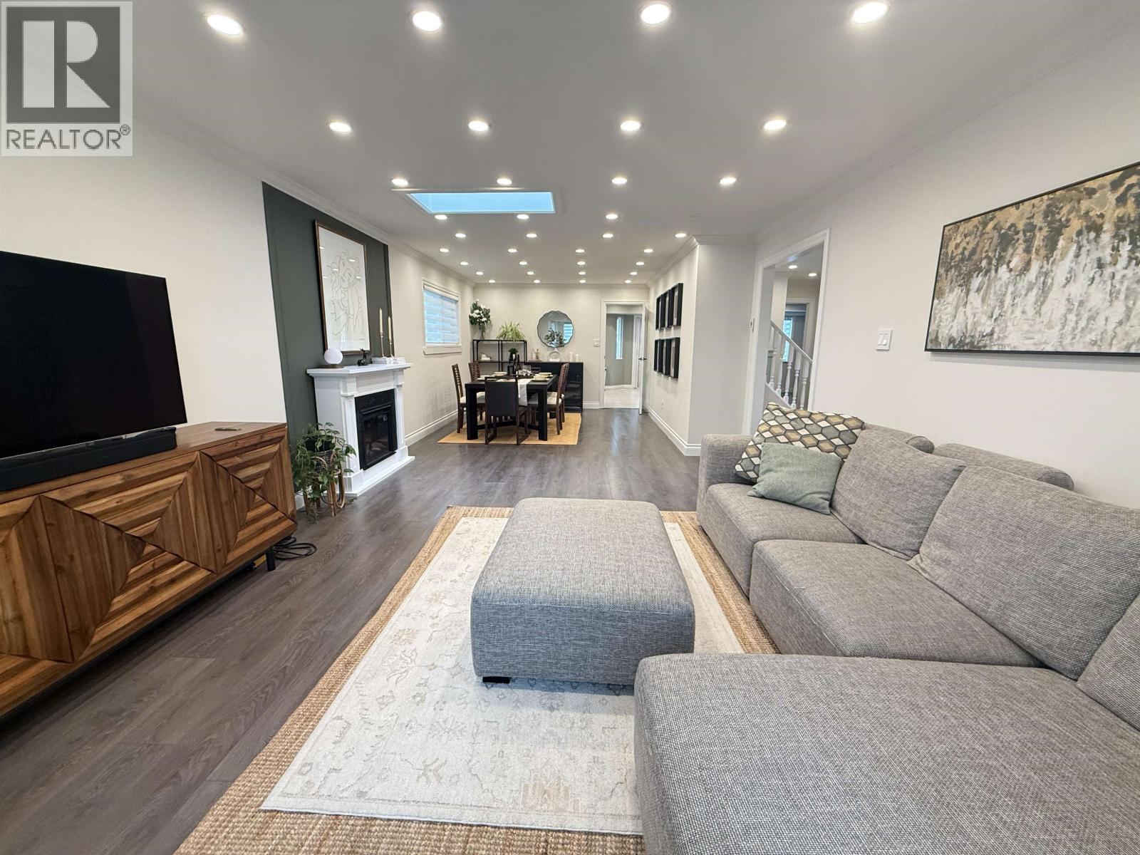 5179 Topaz Place, Richmond, British Columbia V7C 4Z3 - Photo 4 - R3094752